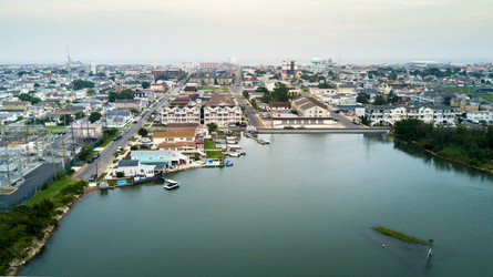 Similar image 13195530