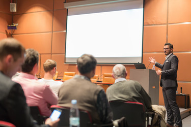 Similar image 13215443