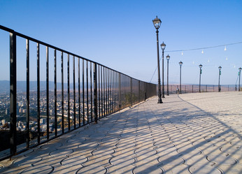 Similar image 13223737