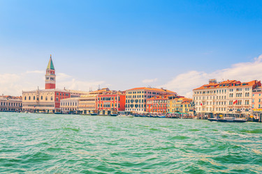 Similar image 13230970