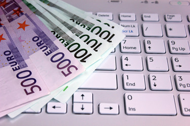 Similar image 13236108