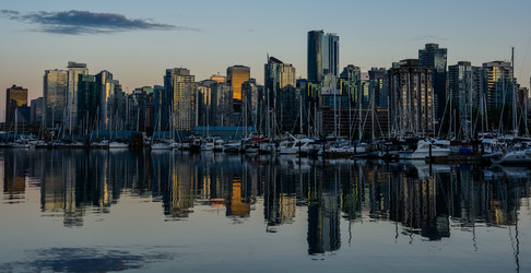 Similar image 13247389