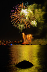 Similar image 13275369