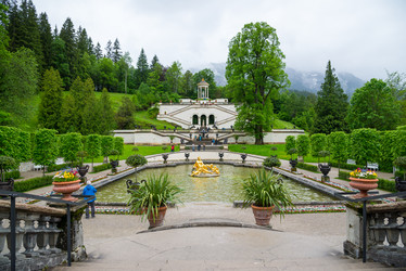 Similar image 13288318