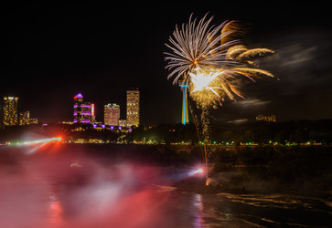 Similar image 13275381