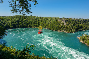 Similar image 13247638