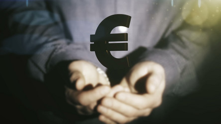 Similar image 13248772