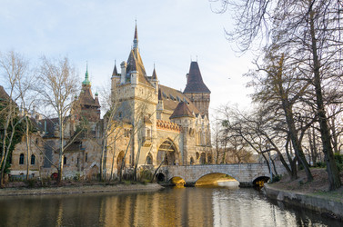 Similar image 13288599