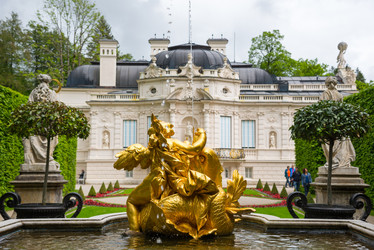 Similar image 13288709