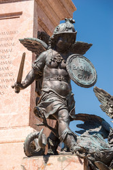 Similar image 13288424