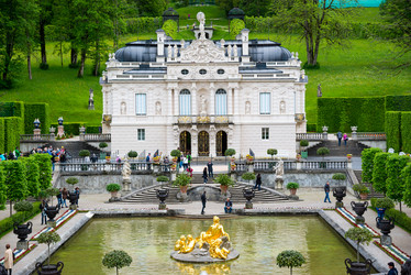 Similar image 13288298