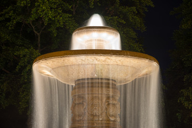 Similar image 13288396