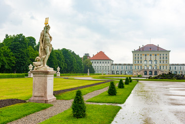 Similar image 13288398