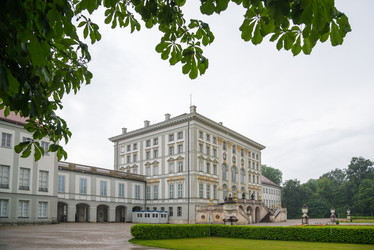 Similar image 13288409