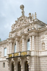 Similar image 13288282