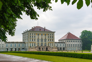 Similar image 13288454