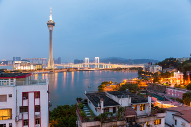 Similar image 13250133