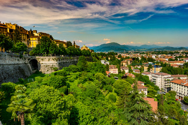 Similar image 13263972