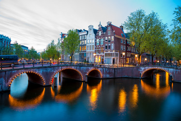 Similar image 13288469