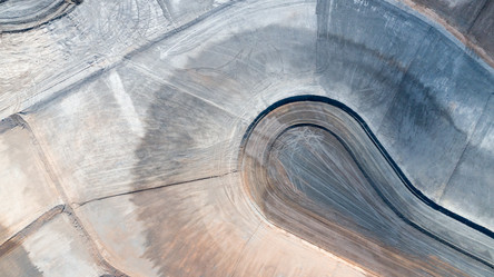 Similar image 13251271