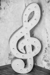 Similar image 13244371