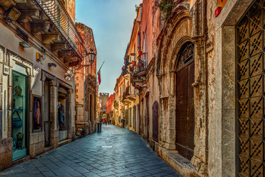 Similar image 13264021