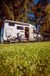 Similar image 13246637