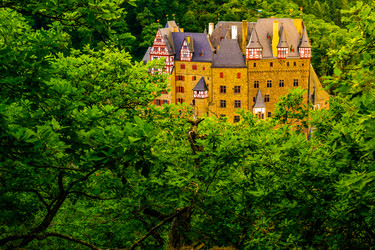 Similar image 13263891