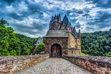 Similar image 13263899