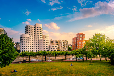 Similar image 13263921