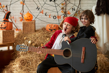 Similar image 13249671