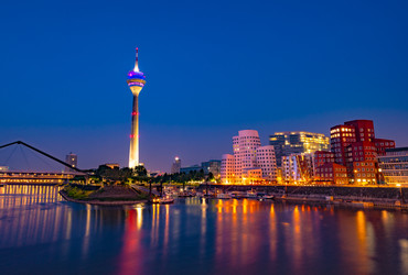 Similar image 13263944