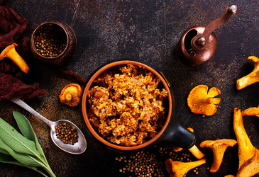 Similar image 13252798