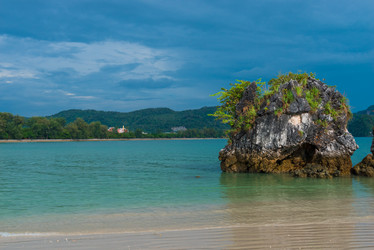 Similar image 13284612