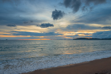 Similar image 13284647