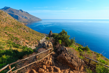 Similar image 13278943