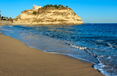 Similar image 13278906