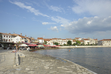 Similar image 13274159