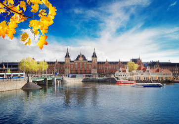 Similar image 13281641