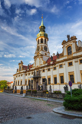 Similar image 13277271