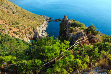 Similar image 13282131