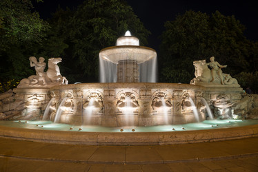 Similar image 13315886