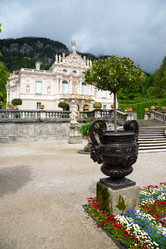 Similar image 13315838