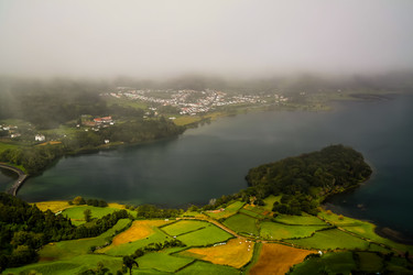 Similar image 13299610