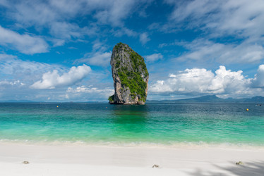 Similar image 13295076