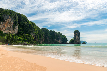 Similar image 13295107