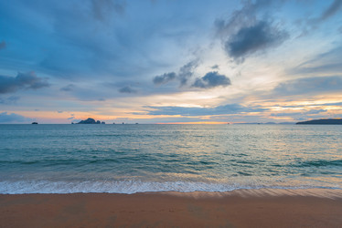 Similar image 13295239