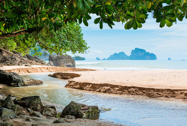 Similar image 13295297