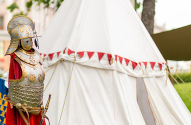 Similar image 13305918