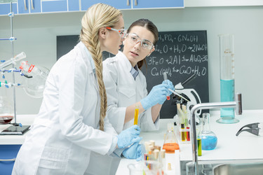 Similar image 13302778